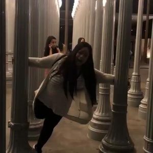 Meet your Posher, Rhea